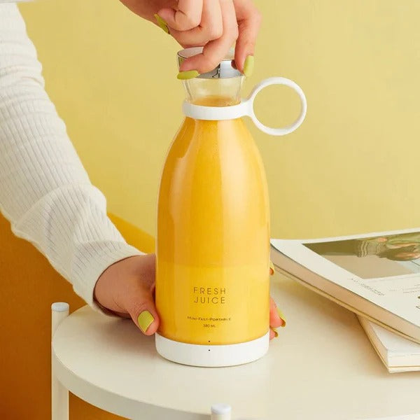 Portable Electric Bottle Juicer For Shakes And Smoothies - Mini Fast Portable Juicer Blender USB Rechargeable - Wireless Bottle for Traveling (Multicolour) 380ml